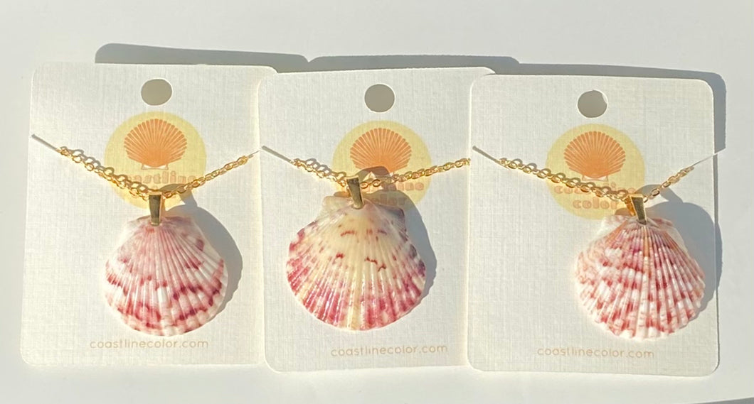 Dainty Gold Seashell Necklace